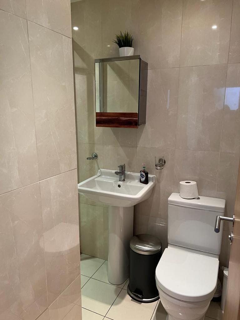 Cosy Private Rooms Near Euston Station, Central London Exterior foto
